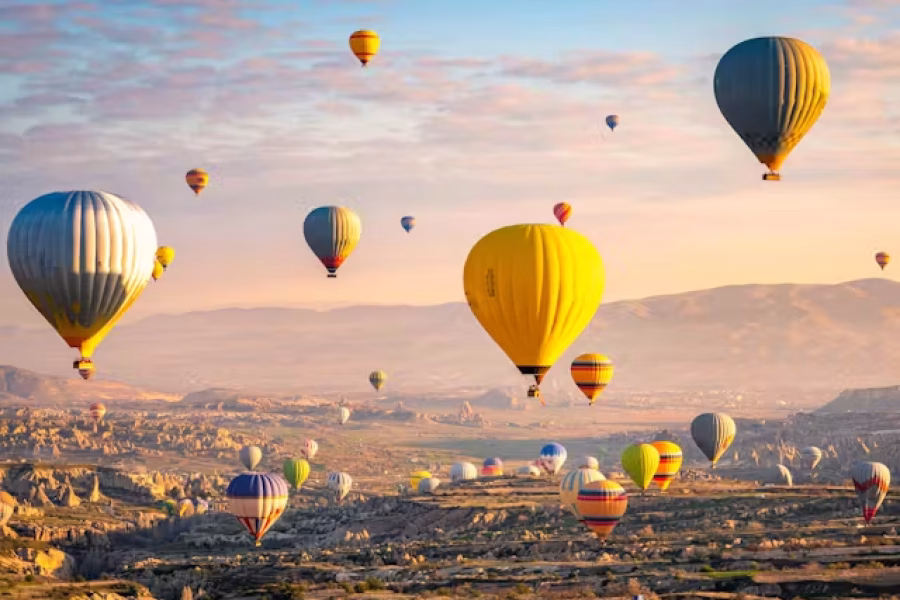 Enchanting Turkey adventure with Istanbul & Cappadocia