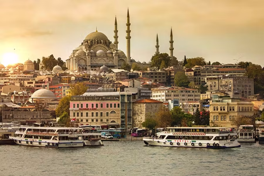 Grand Istanbul stay in the city’s historic Sultanahmet